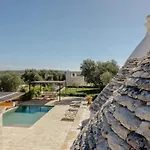 بيت للعطل Trullo E Lamia - Luxury Borgo Cinera *