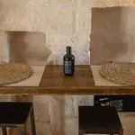 Trullo E Lamia - Luxury Borgo Cinera *