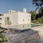 بيت للعطل Trullo E Lamia - Luxury Borgo Cinera *