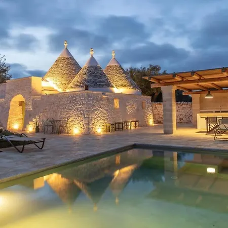 度假居 Trullo E Lamia - Luxury Borgo Cinera