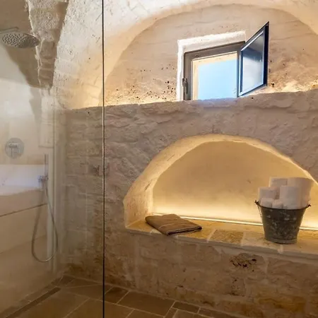 Trullo E Lamia - Luxury Borgo Cinera * Остуни