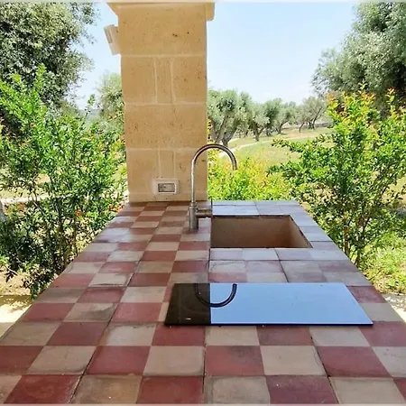 Trullo E Lamia - Luxury Borgo Cinera Остуни