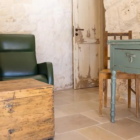 Trullo E Lamia - Luxury Borgo Cinera 度假居 *