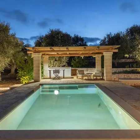 度假居 Trullo E Lamia - Luxury Borgo Cinera 奥斯图尼