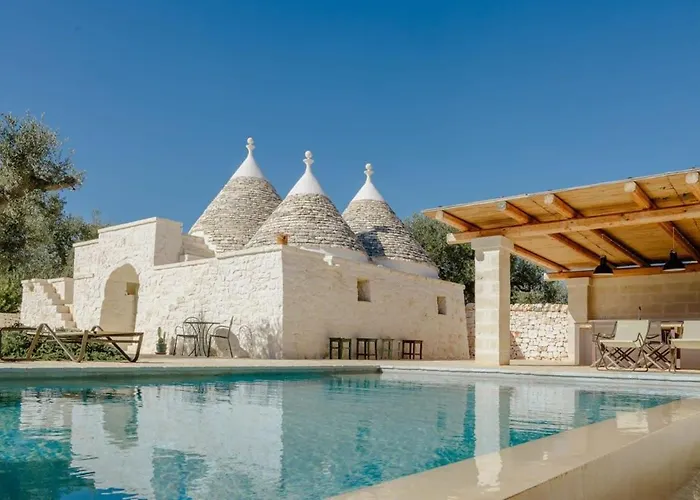 Trullo E Lamia - Luxury Borgo Cinera * Остуни