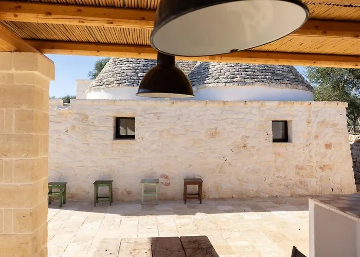 Trullo E Lamia - Luxury Borgo Cinera Дом отдыха Остуни