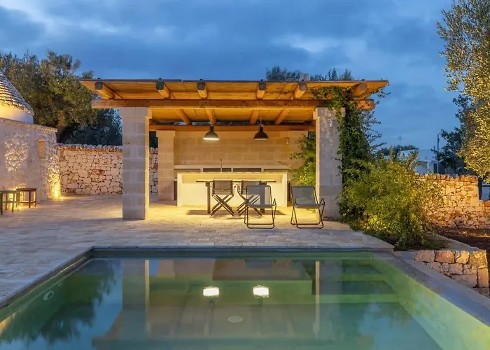 Дом отдыха Trullo E Lamia - Luxury Borgo Cinera