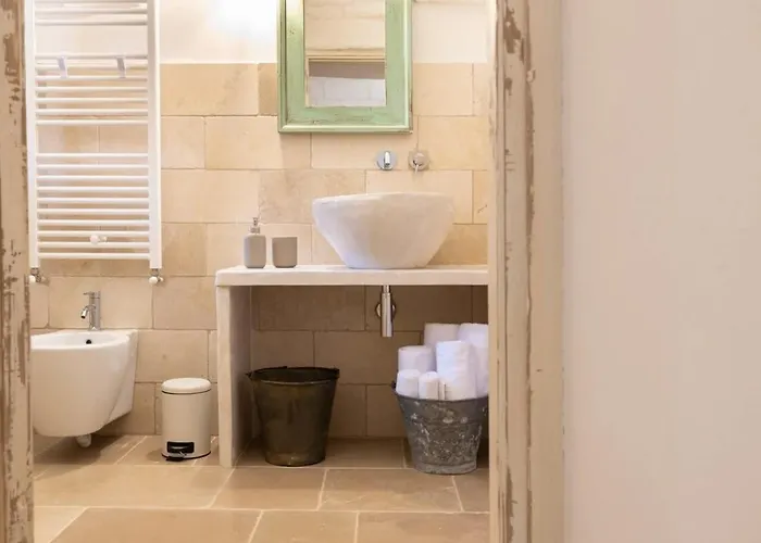 Дом отдыха Trullo E Lamia - Luxury Borgo Cinera