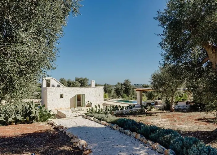 Trullo E Lamia - Luxury Borgo Cinera Дом отдыха Остуни