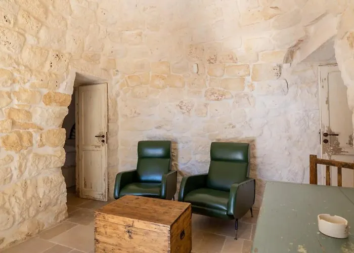 Trullo E Lamia - Luxury Borgo Cinera * Остуни