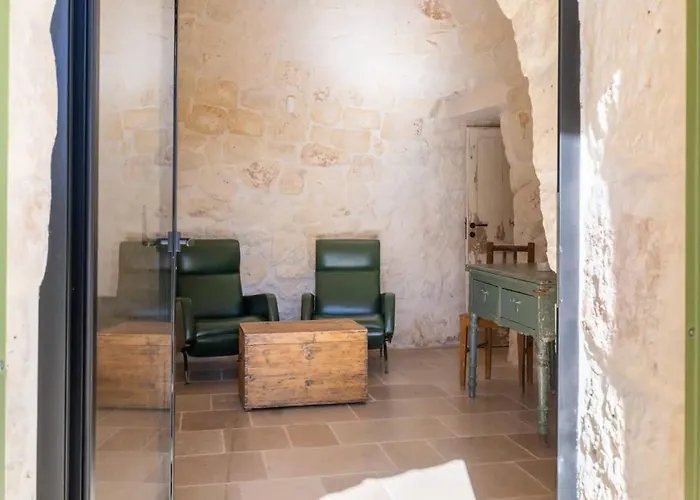 Дом отдыха Trullo E Lamia - Luxury Borgo Cinera